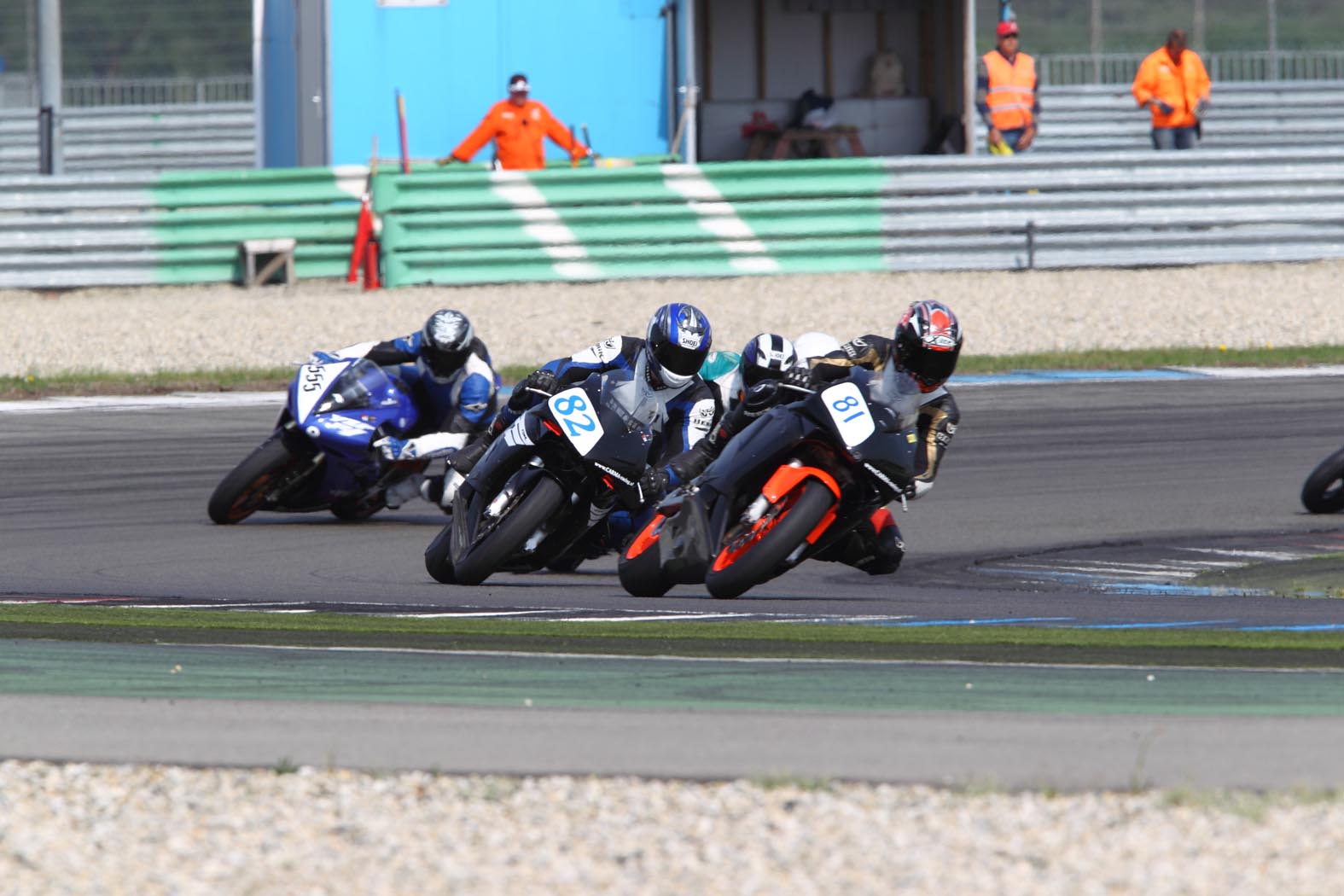 Marcel van Pijkeren, Carlo Harink en Frank Teunissen tijdens wedstrijddag van de ZAC op 26 april 2011 circuit Assen