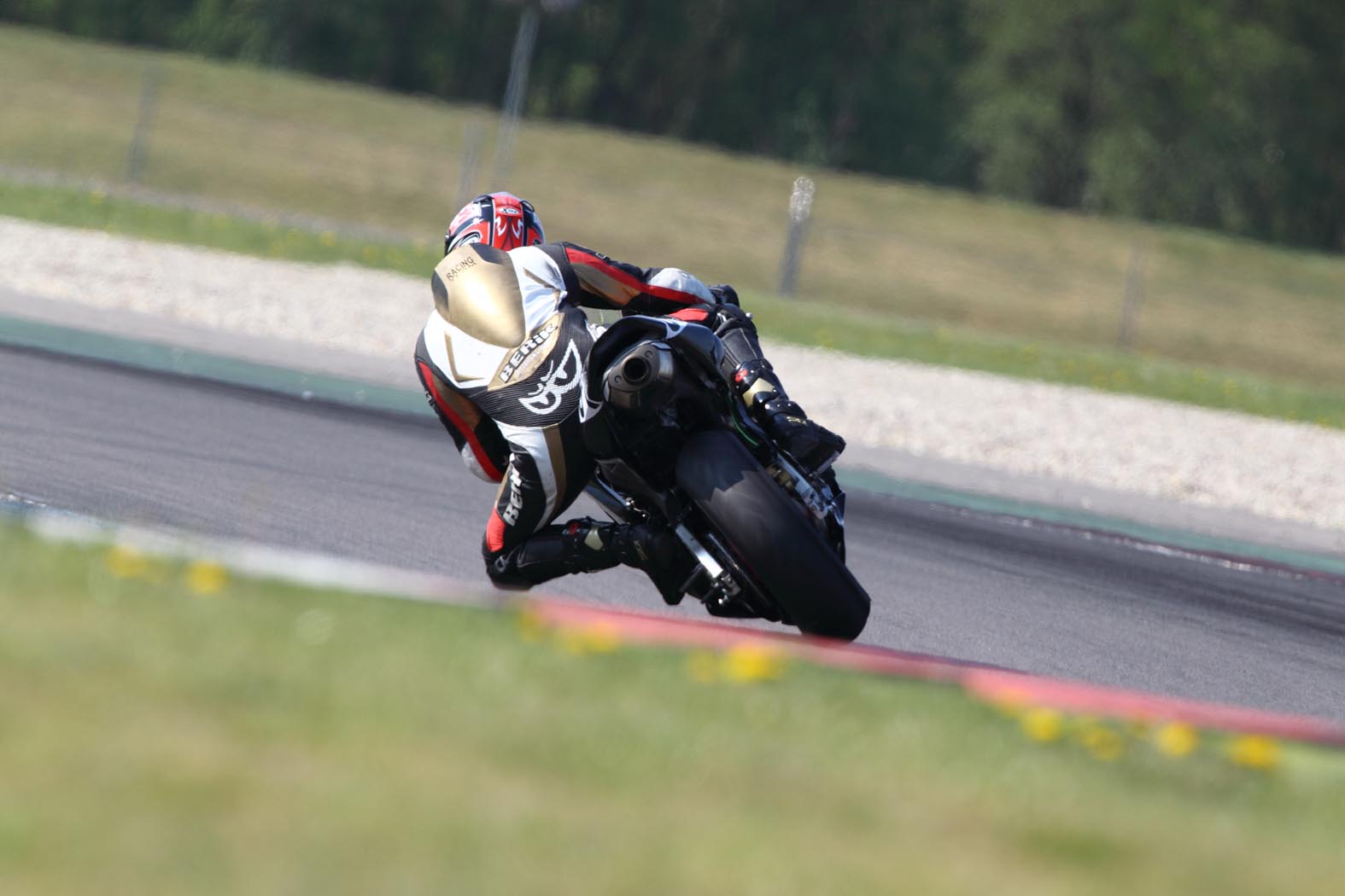 Marcel van Pijkeren tijdens wedstrijddag van de ZAC op 26 april 2011 circuit Assen