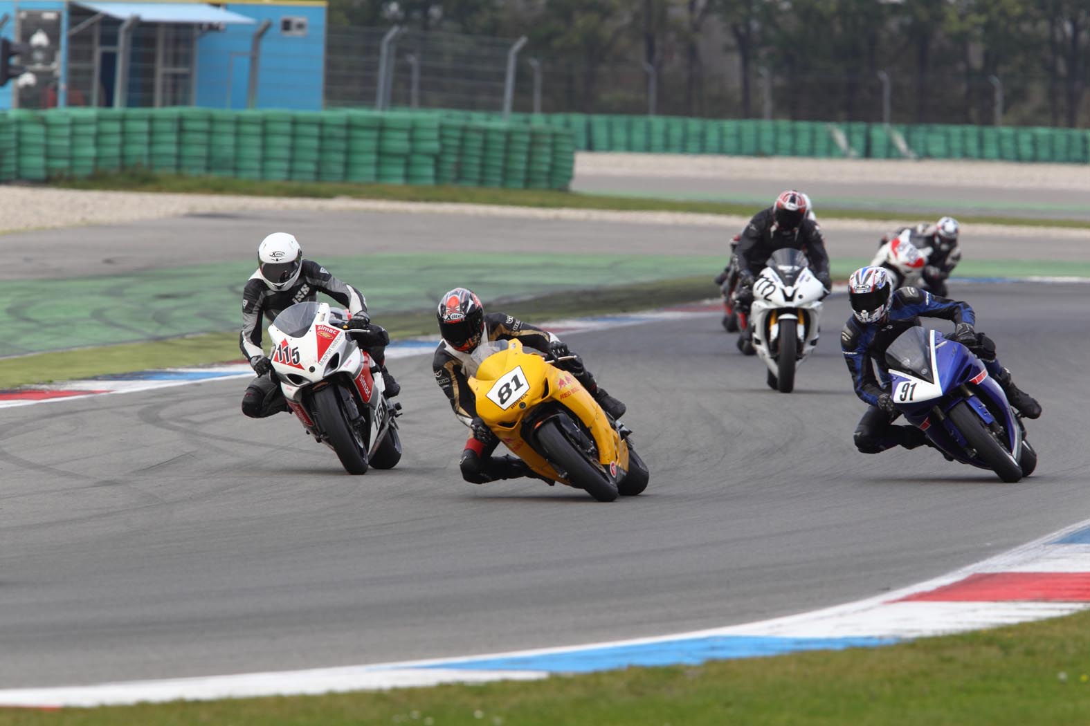 Marcel van Pijkeren, Erik Tabois en Henri Hasselaar tijdens wedstrijddag van de ZAC op 3 oktober 2011 circuit Assen