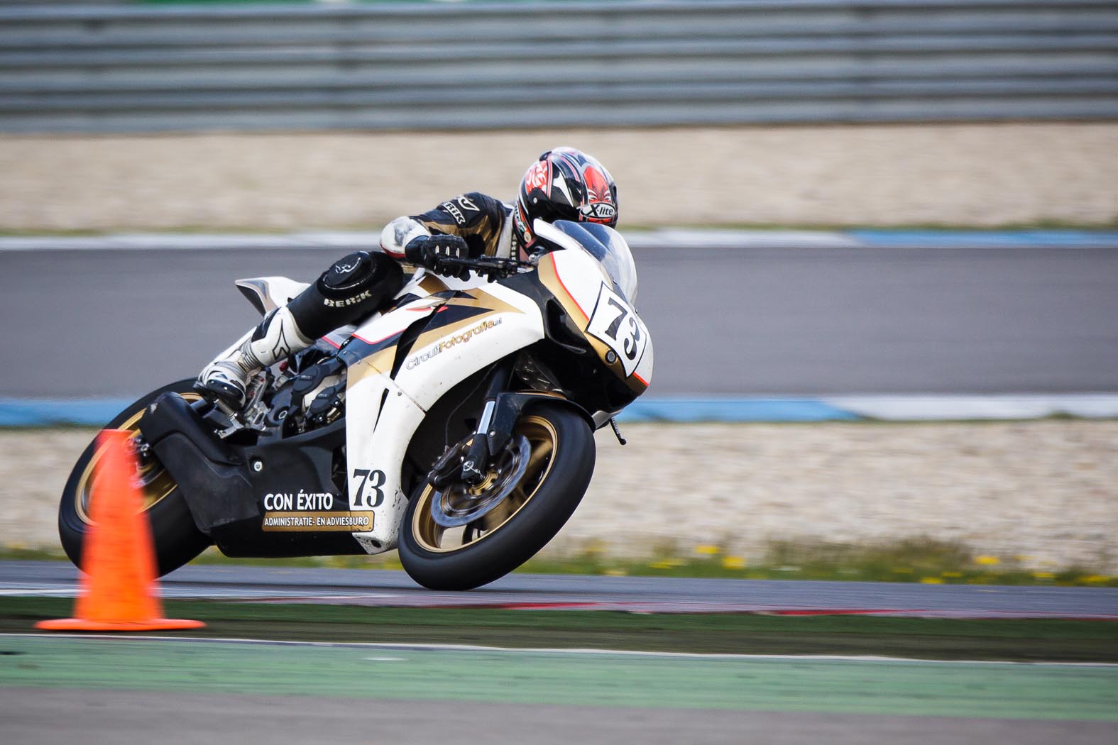 Marcel van Pijkeren tijdens wedstrijddag van de ZAC op 6 mei 2013 circuit Assen
