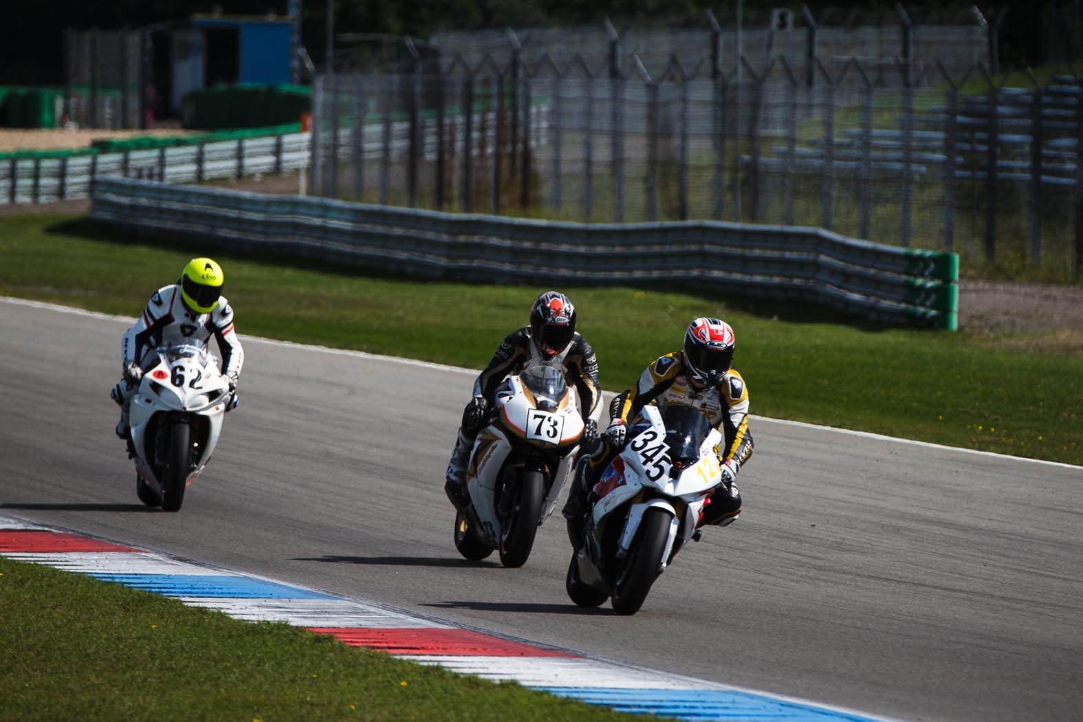 Michael van den Bor, Marcel van Pijkeren en Alex Janissen tijdens wedstrijddag van de ZAC op 26 augustus 2013 circuit Assen