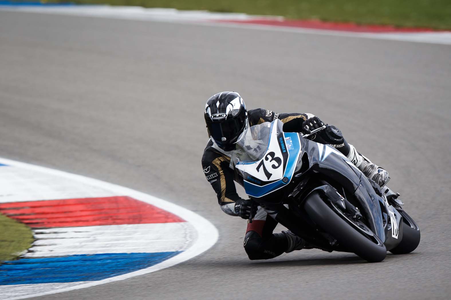 Marcel van Pijkeren tijdens wedstrijddag van de ZAC op 7 april 2014 circuit Assen