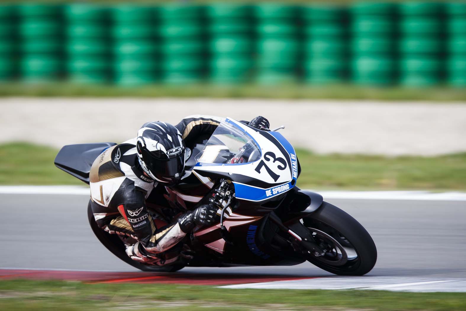 Marcel van Pijkeren tijdens wedstrijddag van de ZAC op 5 mei 2014 circuit Assen