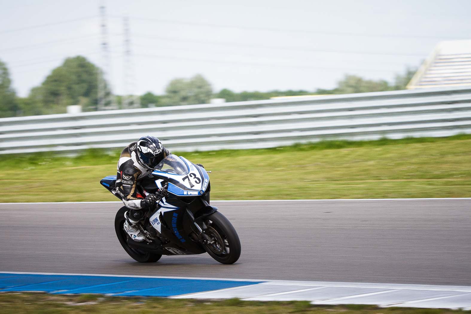 Marcel van Pijkeren tijdens wedstrijddag van de ZAC op 31 mei 2014 circuit Assen