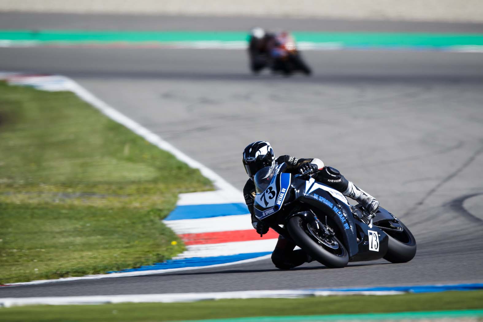 Marcel van Pijkeren tijdens wedstrijddag van de ZAC op 31 mei 2014 circuit Assen