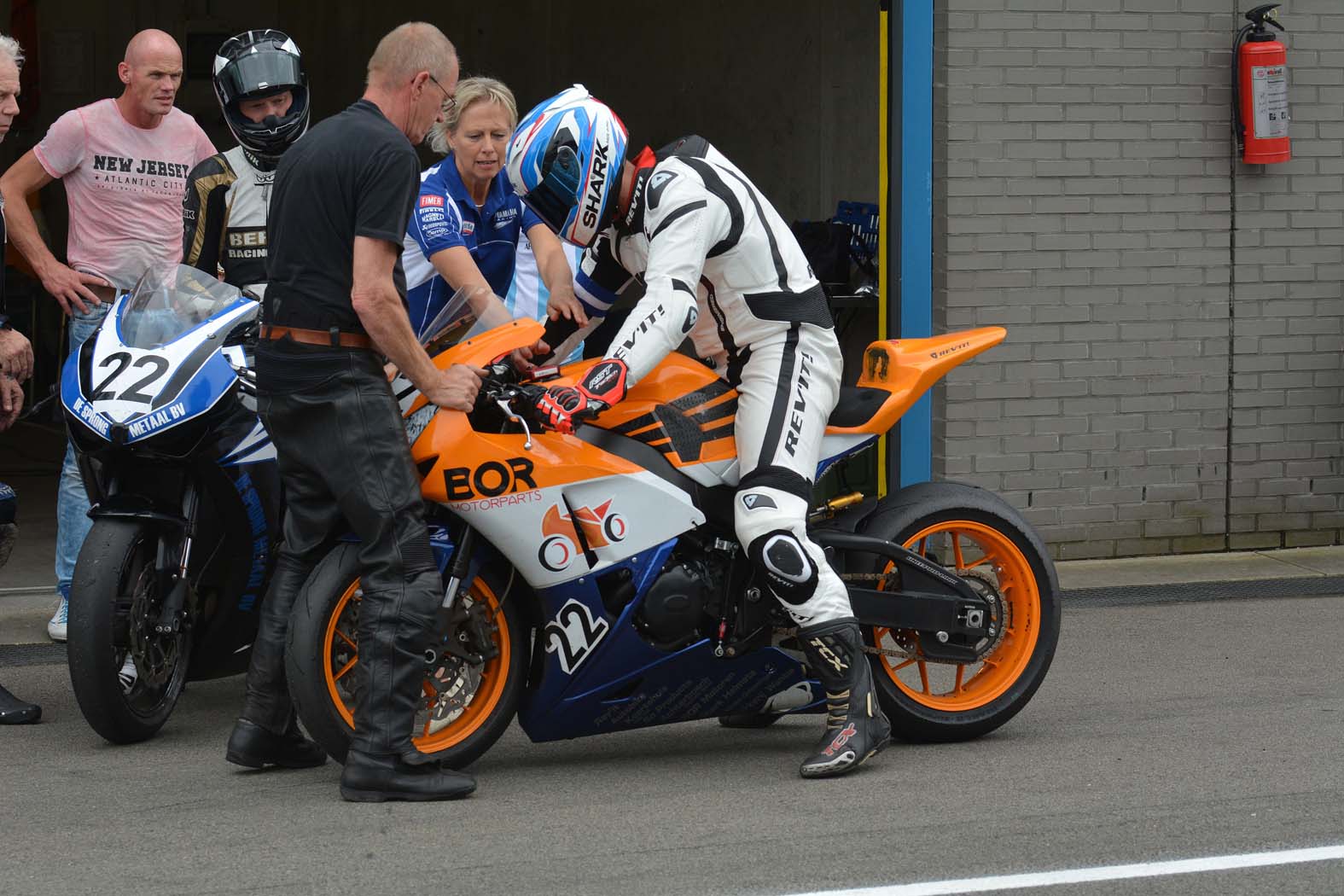 Marcel van Pijkeren tijdens wedstrijddag van de CRT Endurance op 5 juli 2014 circuit Assen