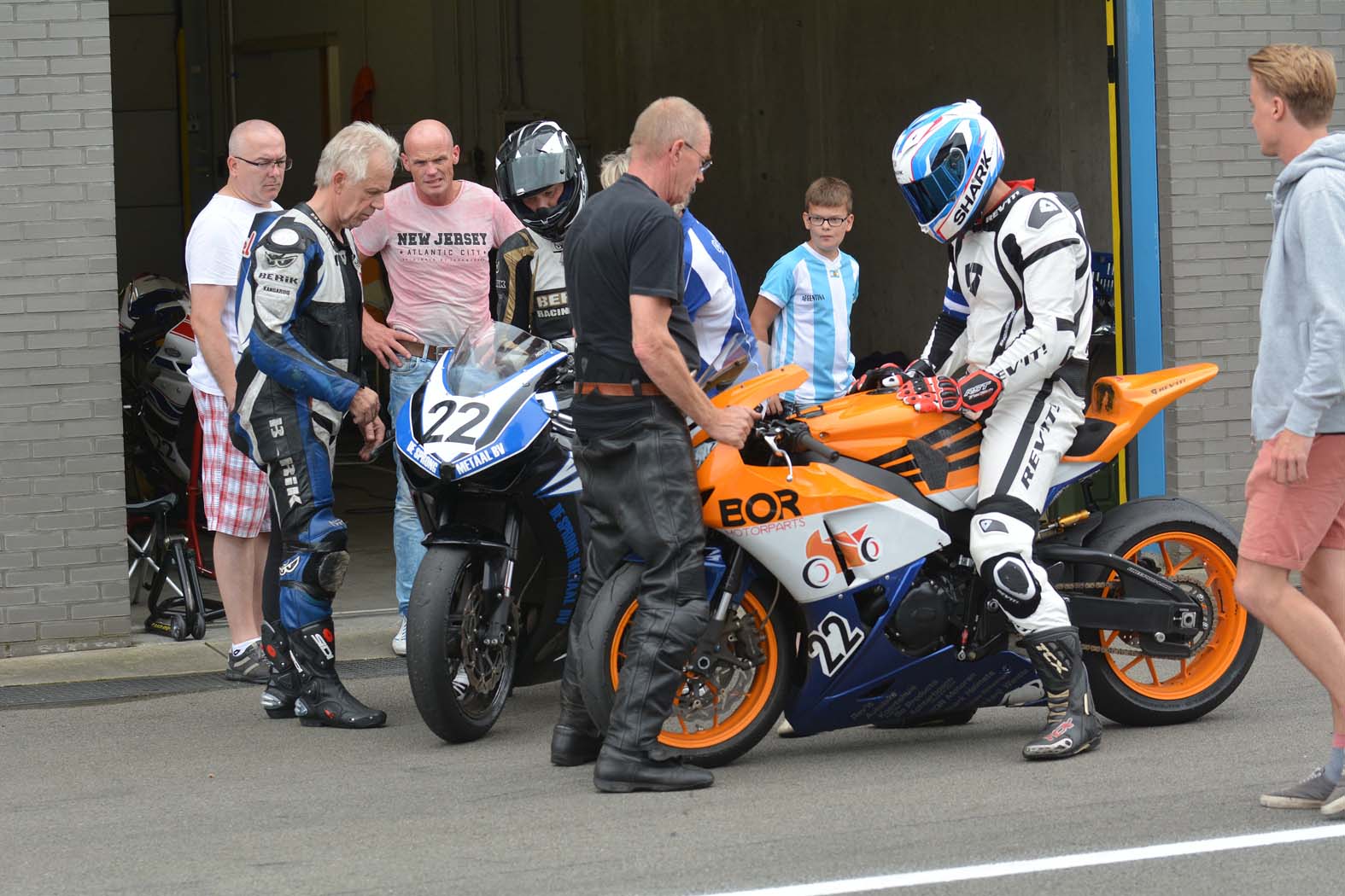 Marcel van Pijkeren tijdens wedstrijddag van de CRT Endurance op 5 juli 2014 circuit Assen