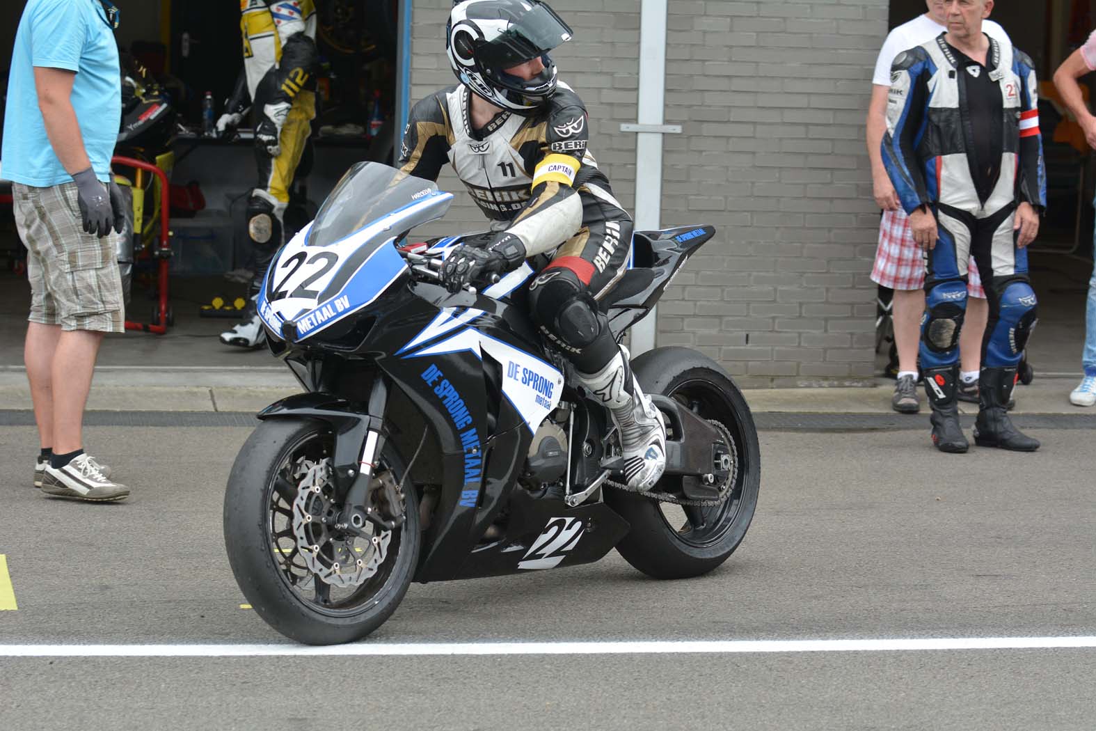 Marcel van Pijkeren tijdens wedstrijddag van de CRT Endurance op 5 juli 2014 circuit Assen