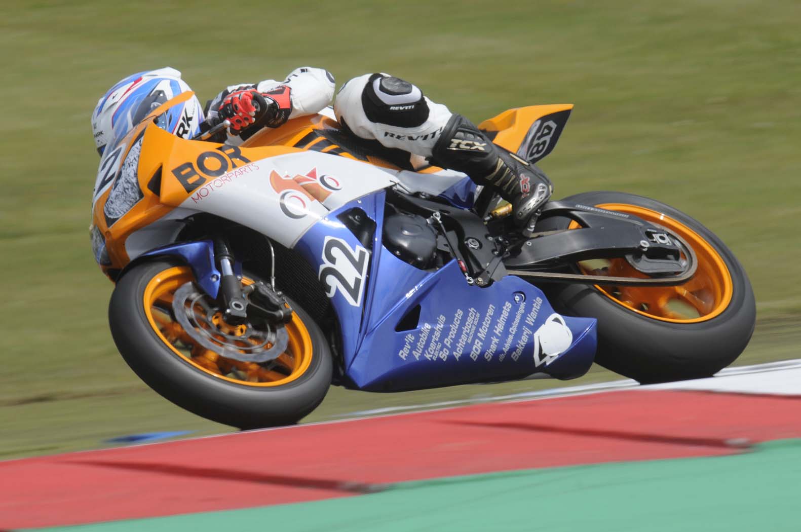 Marcel van Pijkeren tijdens wedstrijddag van de CRT Endurance op 5 juli 2014 circuit Assen