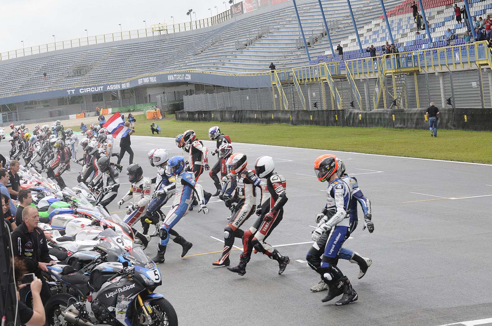 Marcel van Pijkeren tijdens wedstrijddag van de CRT Endurance op 5 juli 2014 circuit Assen