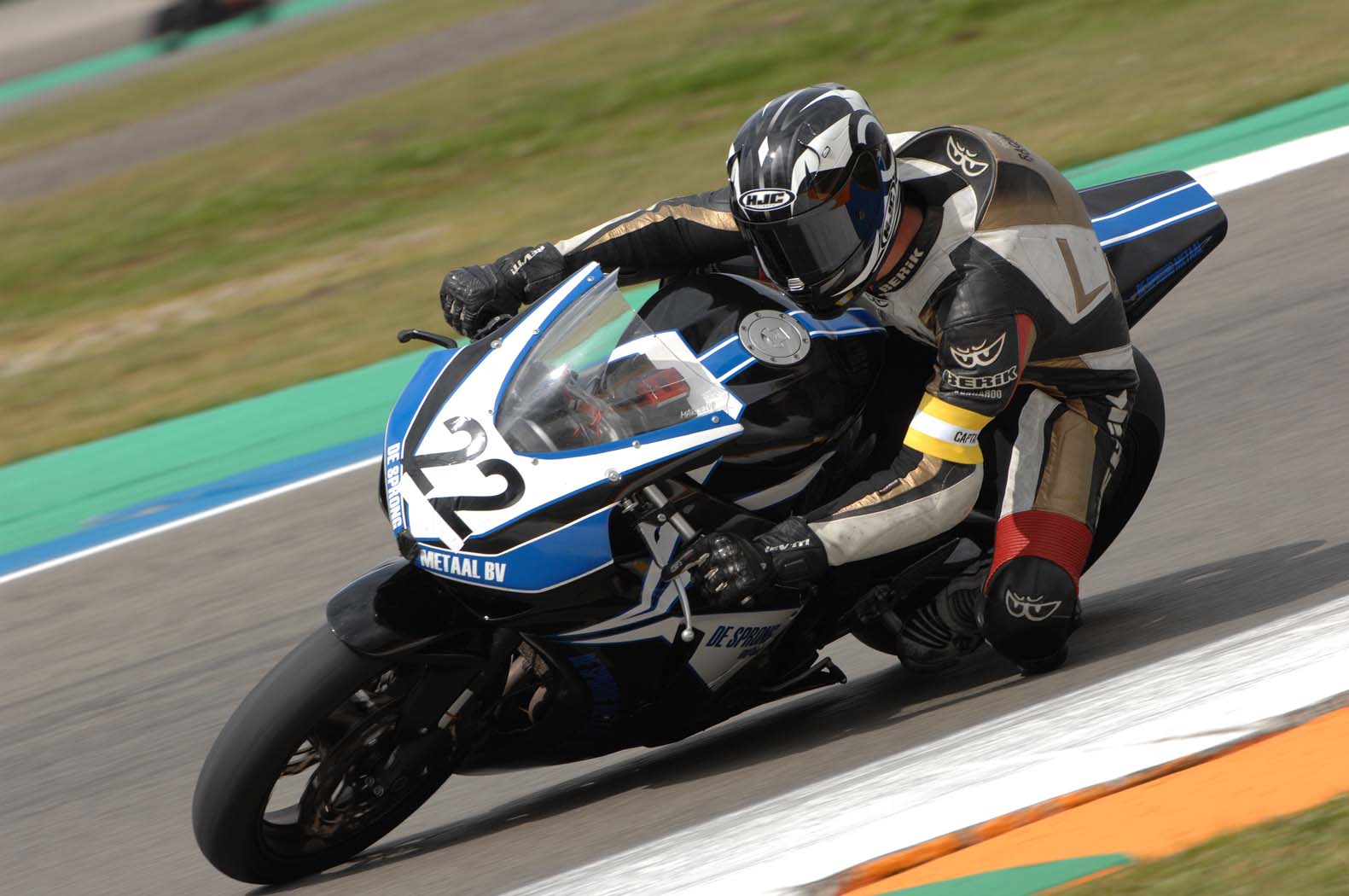 Marcel van Pijkeren tijdens wedstrijddag van de CRT Endurance op 5 juli 2014 circuit Assen