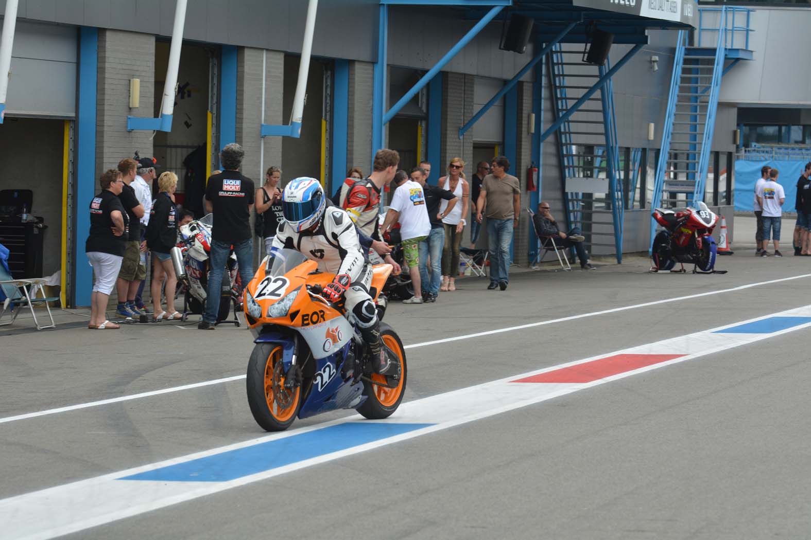 Marcel van Pijkeren tijdens wedstrijddag van de CRT Endurance op 5 juli 2014 circuit Assen