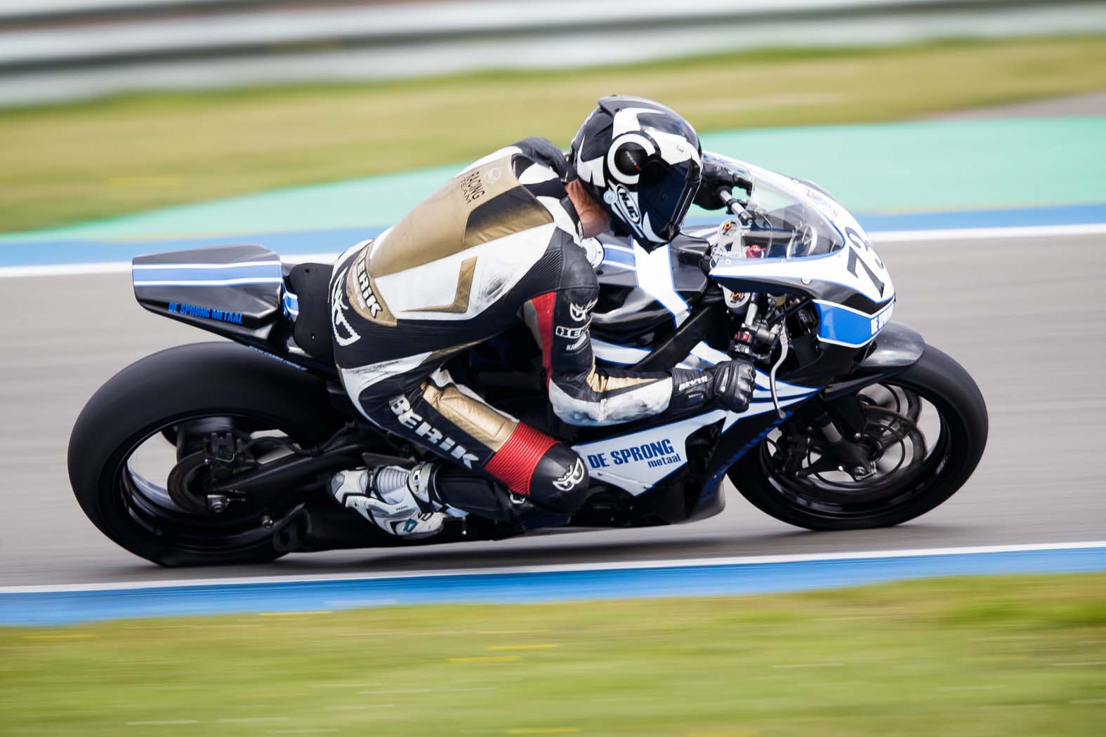 Marcel van Pijkeren tijdens wedstrijddag van de ZAC op 7 juli 2014 circuit Assen