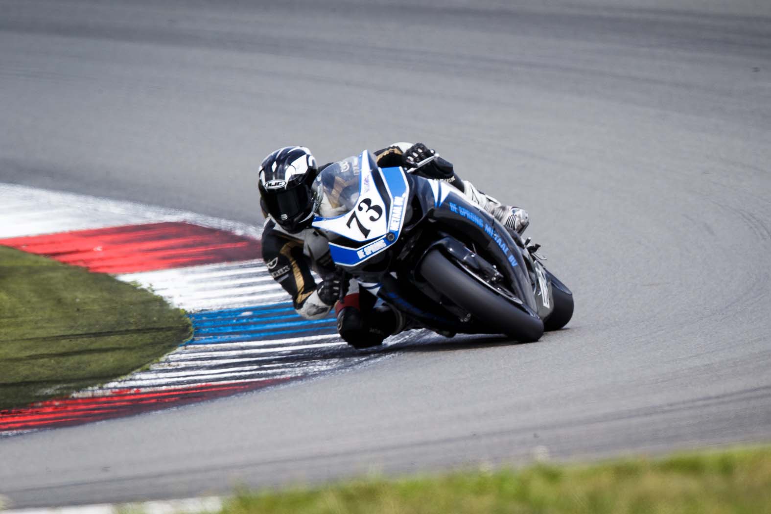 Marcel van Pijkeren tijdens wedstrijddag van de ZAC op 7 juli 2014 circuit Assen