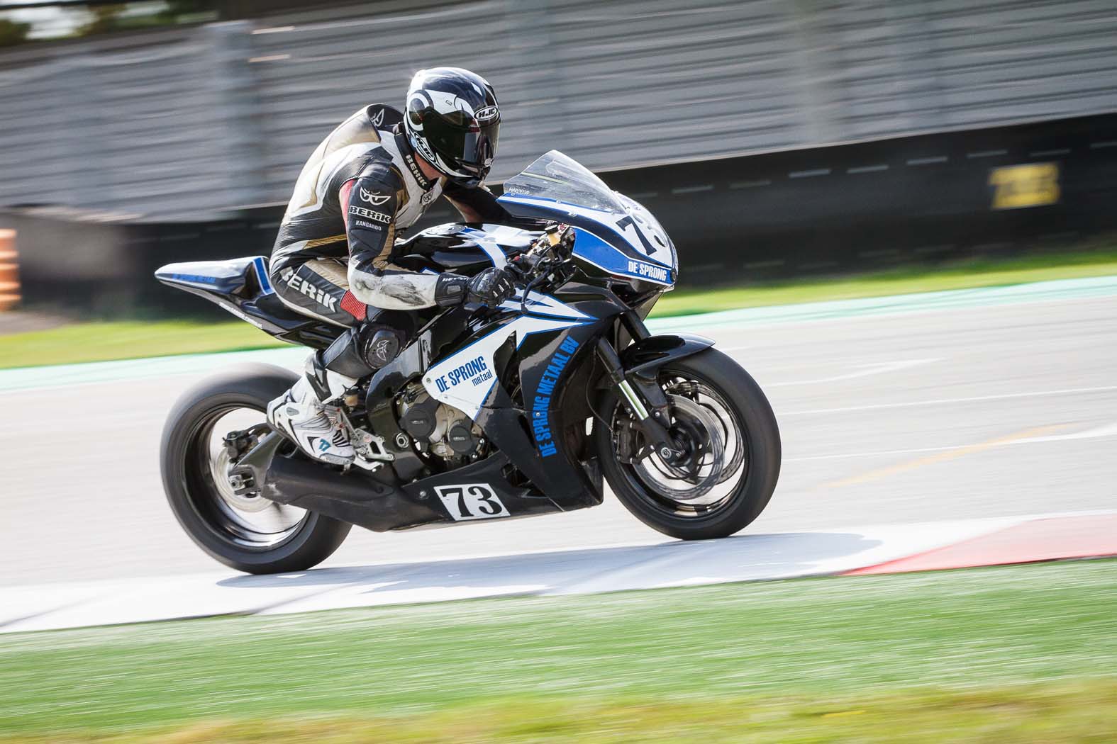 Marcel van Pijkeren tijdens wedstrijddag van de ZAC op 7 juli 2014 circuit Assen