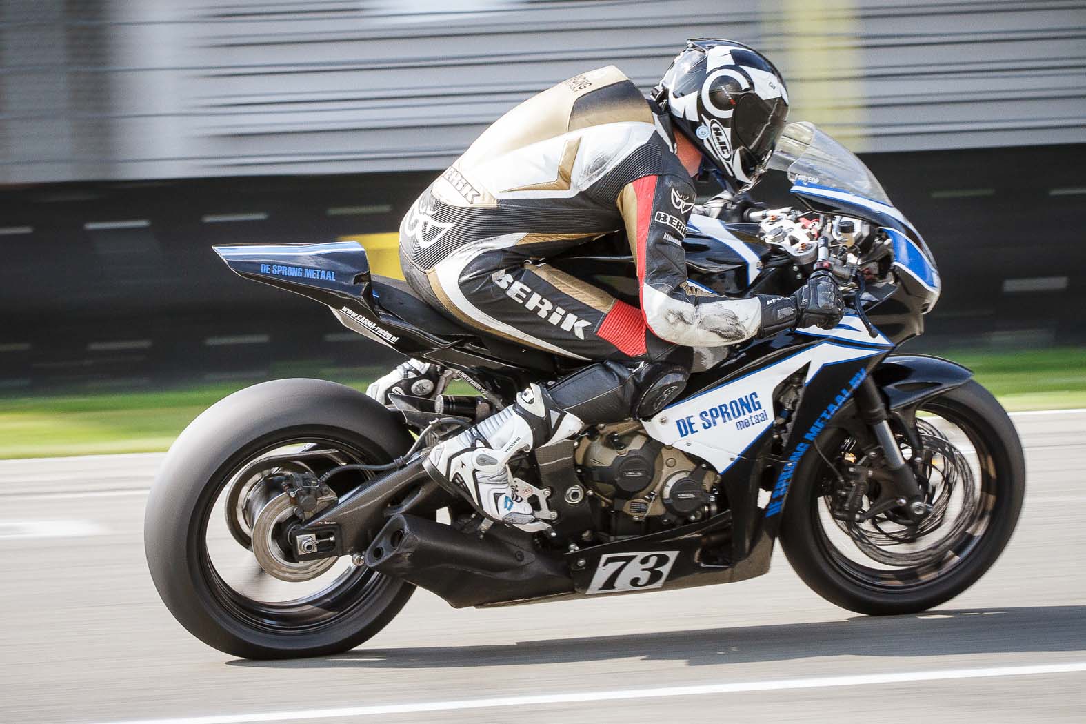 Marcel van Pijkeren tijdens wedstrijddag van de ZAC op 7 juli 2014 circuit Assen