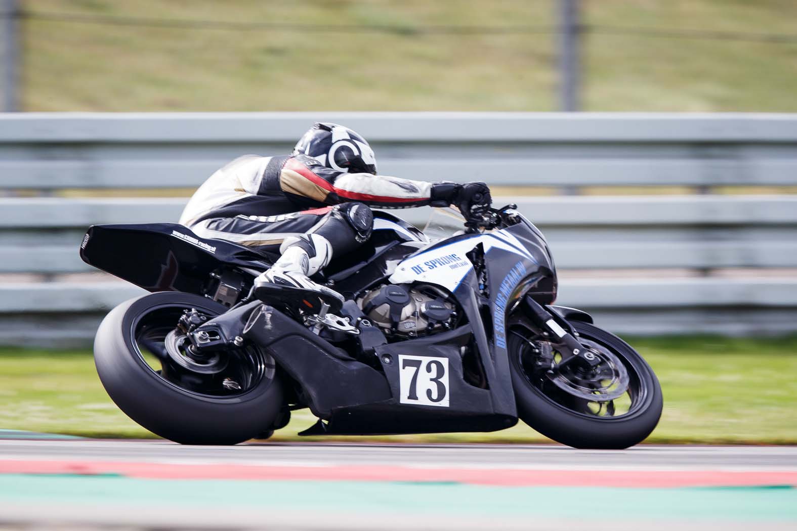 Marcel van Pijkeren tijdens wedstrijddag van de ZAC op 7 juli 2014 circuit Assen